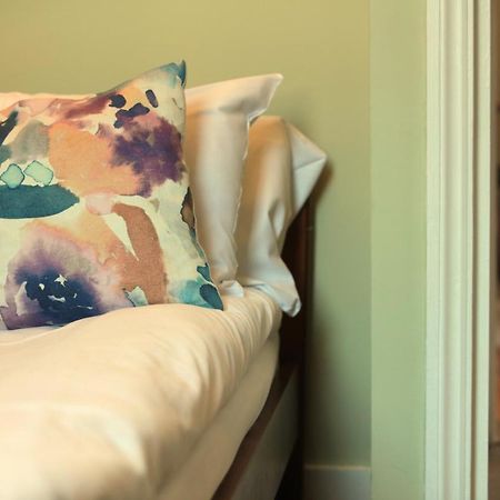 Homey Apt In King'S Cross Londen Buitenkant foto