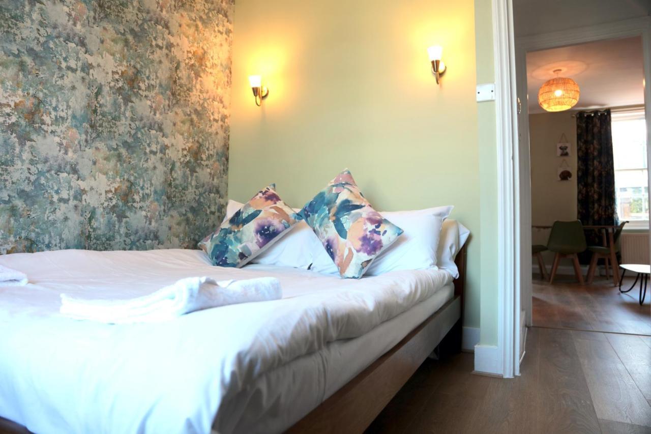 Homey Apt In King'S Cross Londen Buitenkant foto